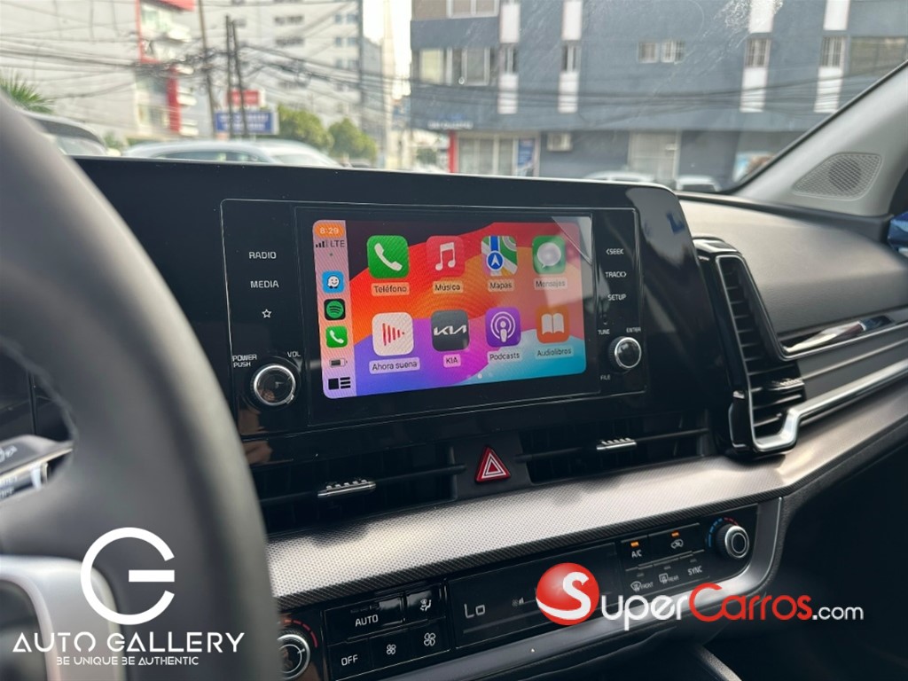 2026 Kia Sportage Luxury — foto 11 / 12