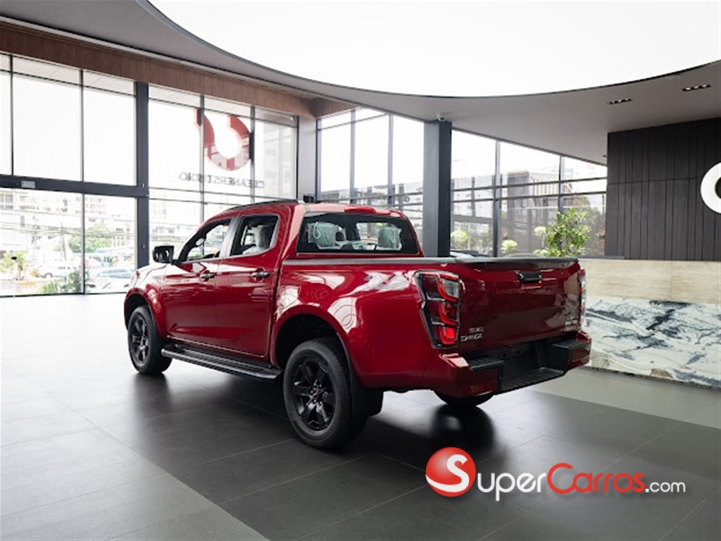 2027 Isuzu DMAX LSE — foto 4 / 12