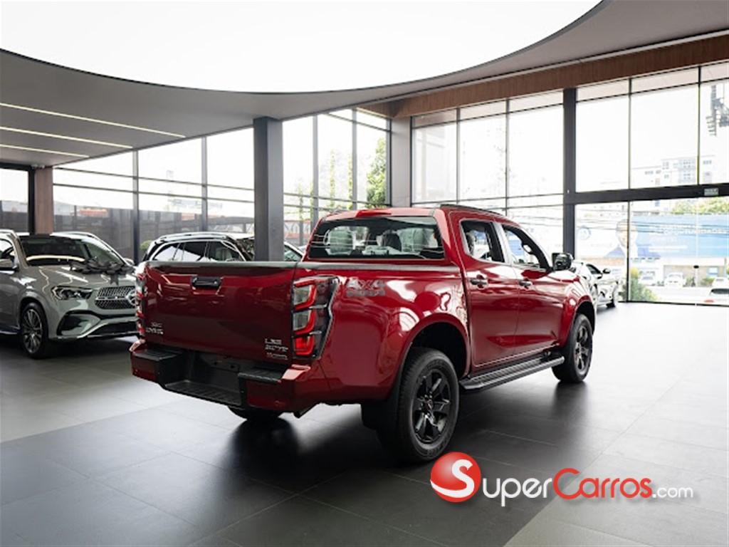 2027 Isuzu DMAX LSE — foto 5 / 12