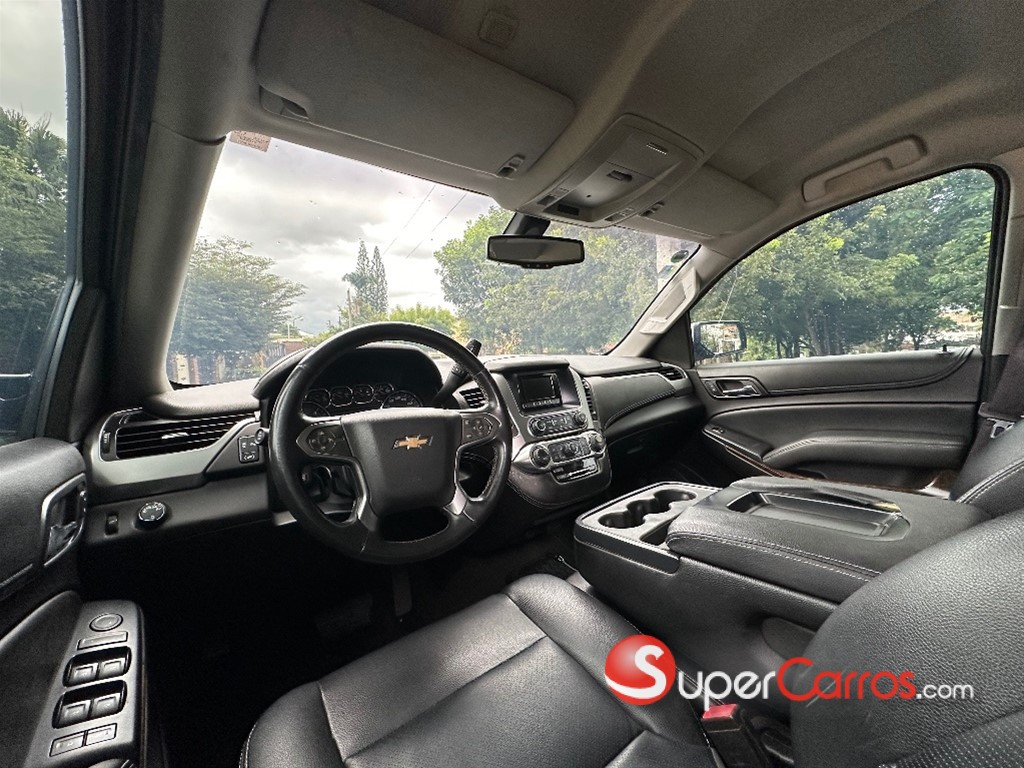 2016 Chevrolet Tahoe LS — foto 7 / 10