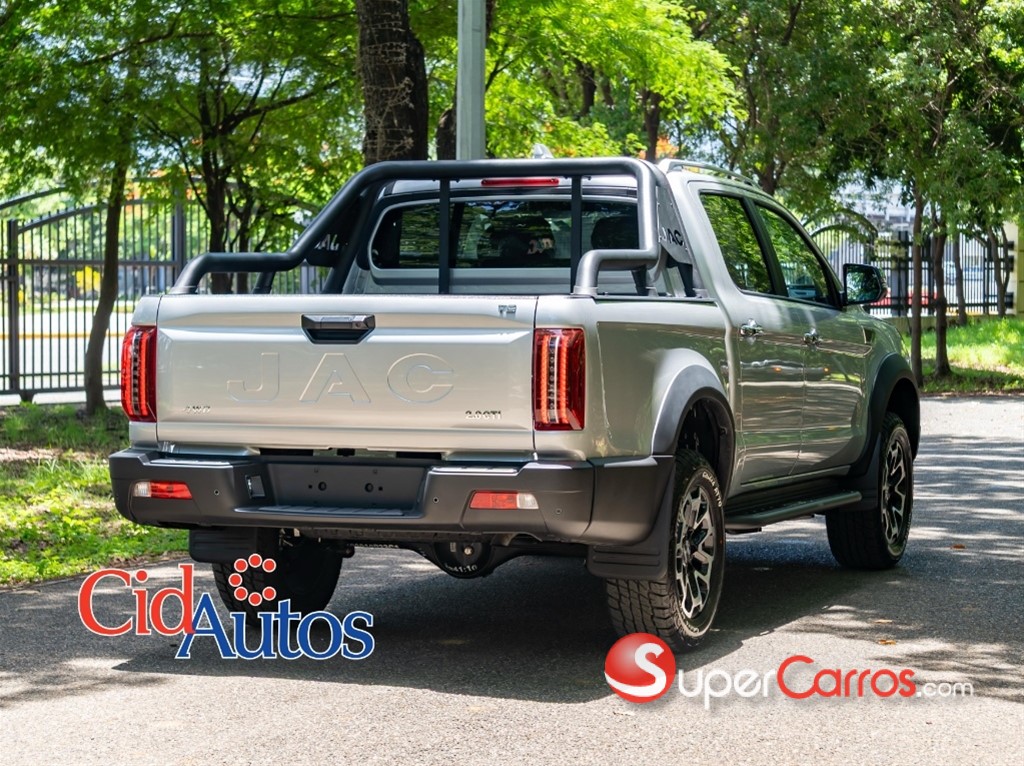 2027 Jac T9 — foto 3 / 12