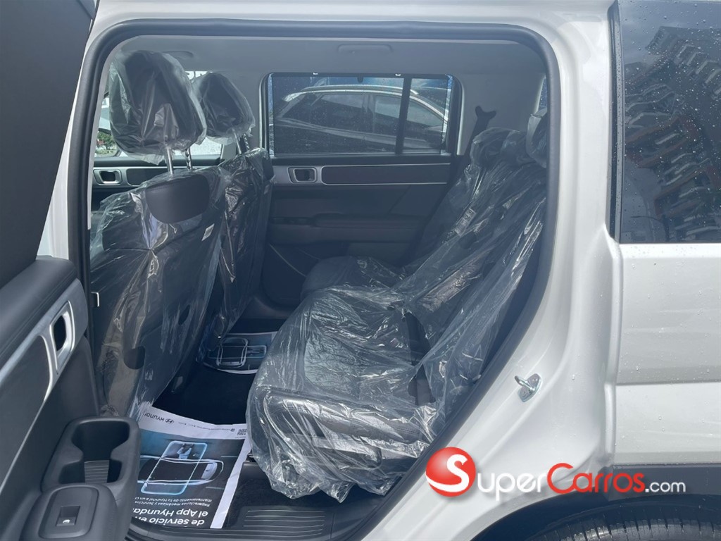 2026 Hyundai Santa Fe — foto 8 / 12
