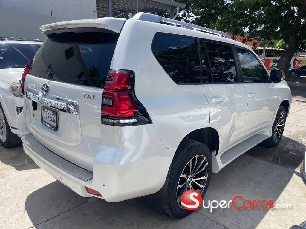 2020 Toyota Land Cruiser Prado TXL — foto 4 / 7