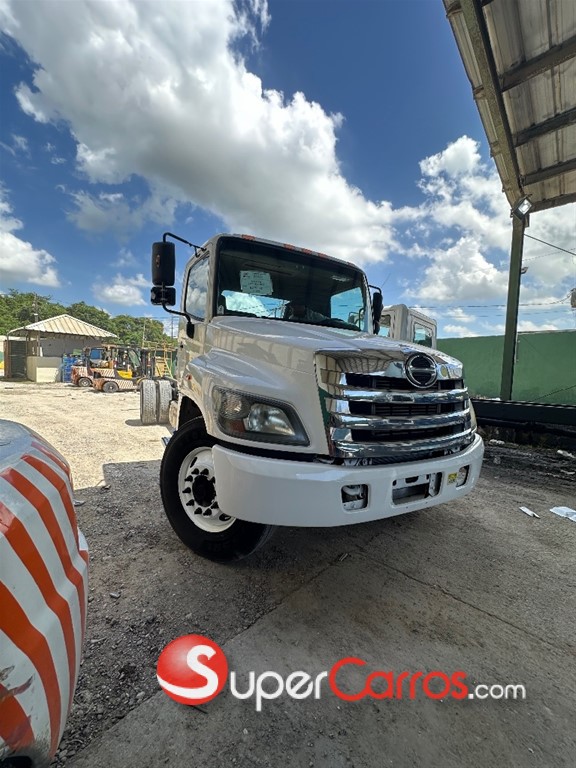 2012 Hino 338