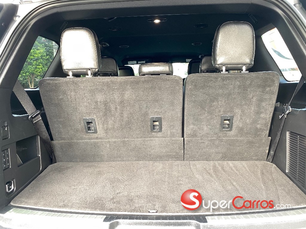 2018 Lincoln Navigator Premier — foto 6 / 9