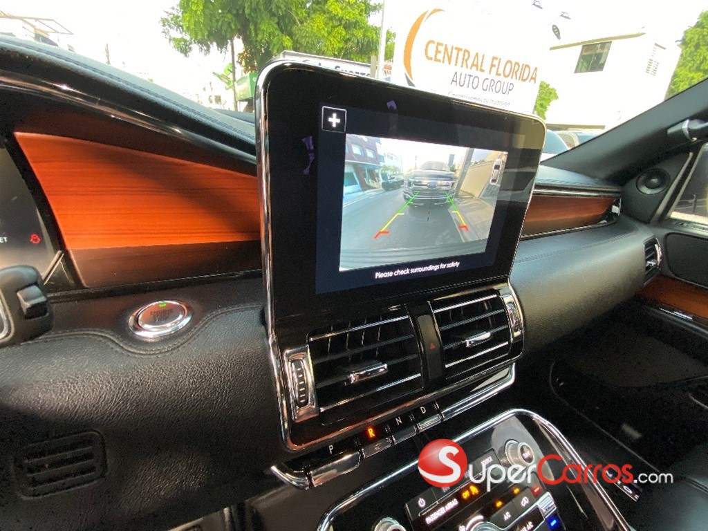2018 Lincoln Navigator Premier — foto 9 / 9