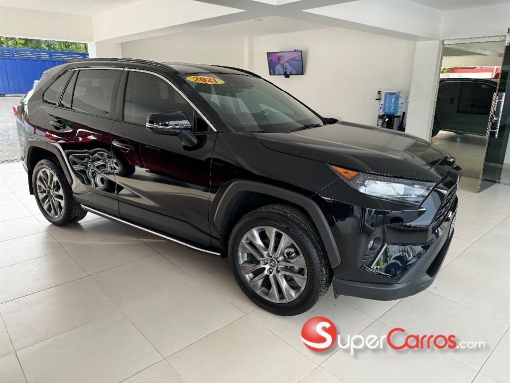 2021 Toyota RAV4 LE — foto 5 / 8