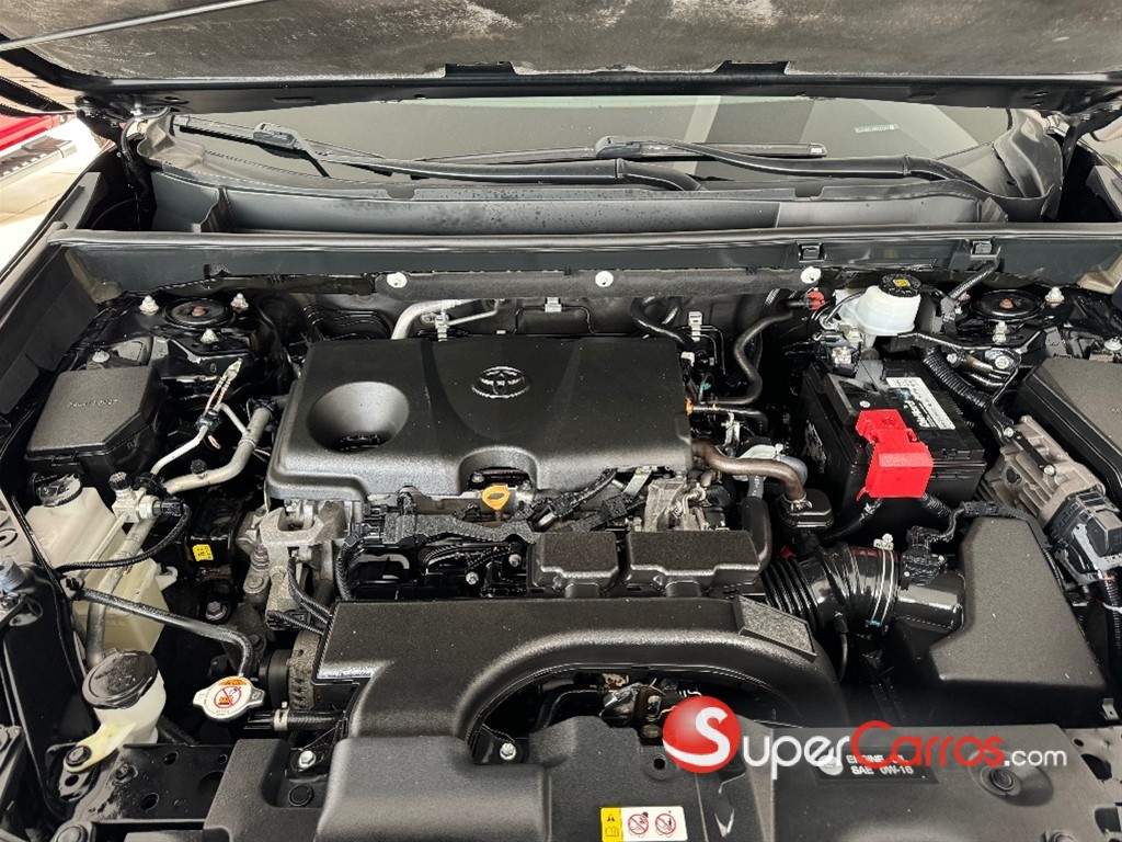 2021 Toyota RAV4 LE — foto 8 / 8