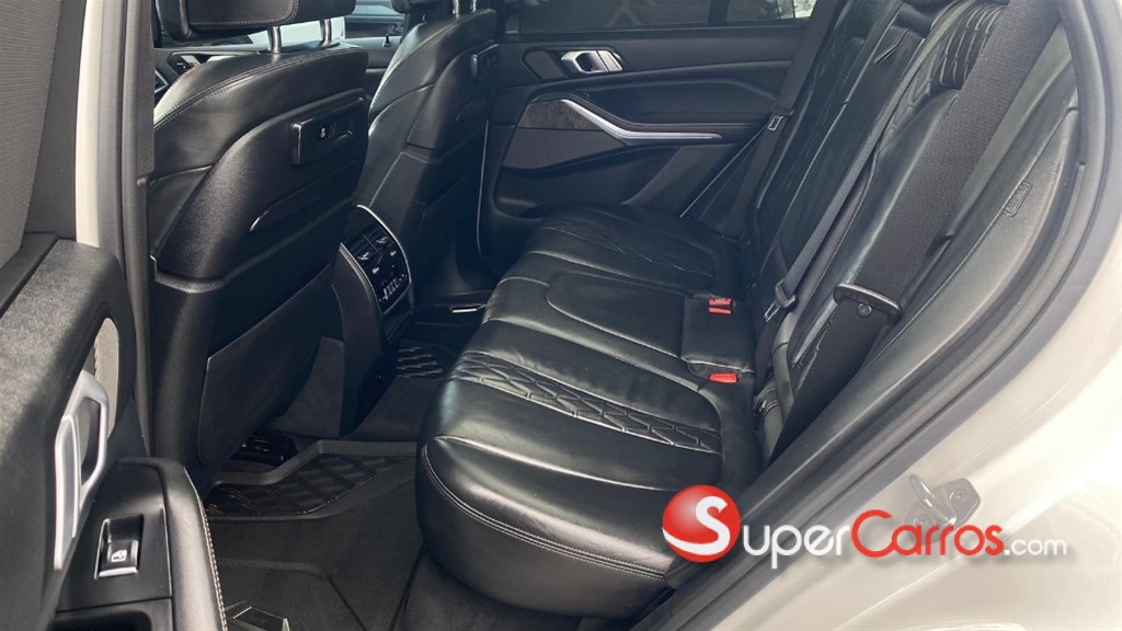 2019 BMW X 5 XDRIVE 50i — foto 7 / 12