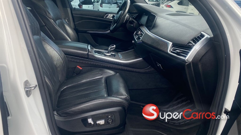 2019 BMW X 5 XDRIVE 50i — foto 10 / 12