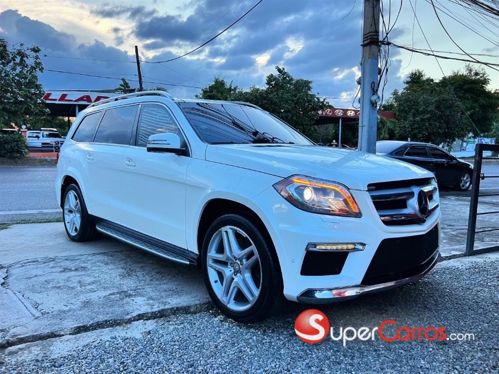 2015 Mercedes-Benz Clase GL 550