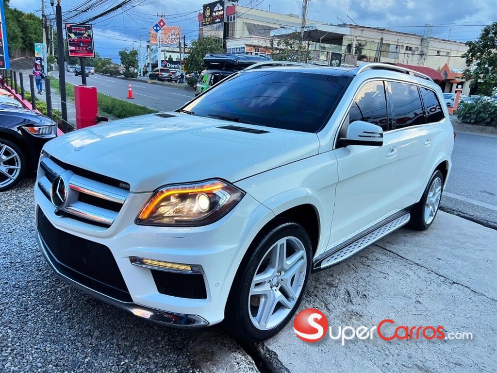 2015 Mercedes-Benz Clase GL 550 — foto 9 / 10