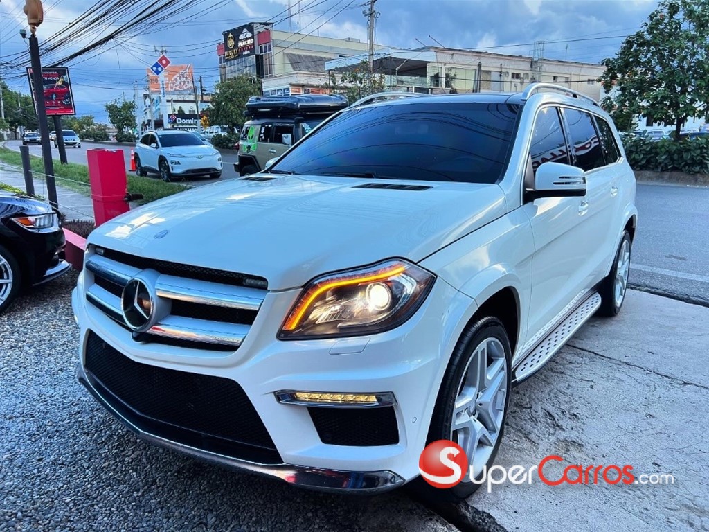 2015 Mercedes-Benz Clase GL 550 — foto 10 / 10