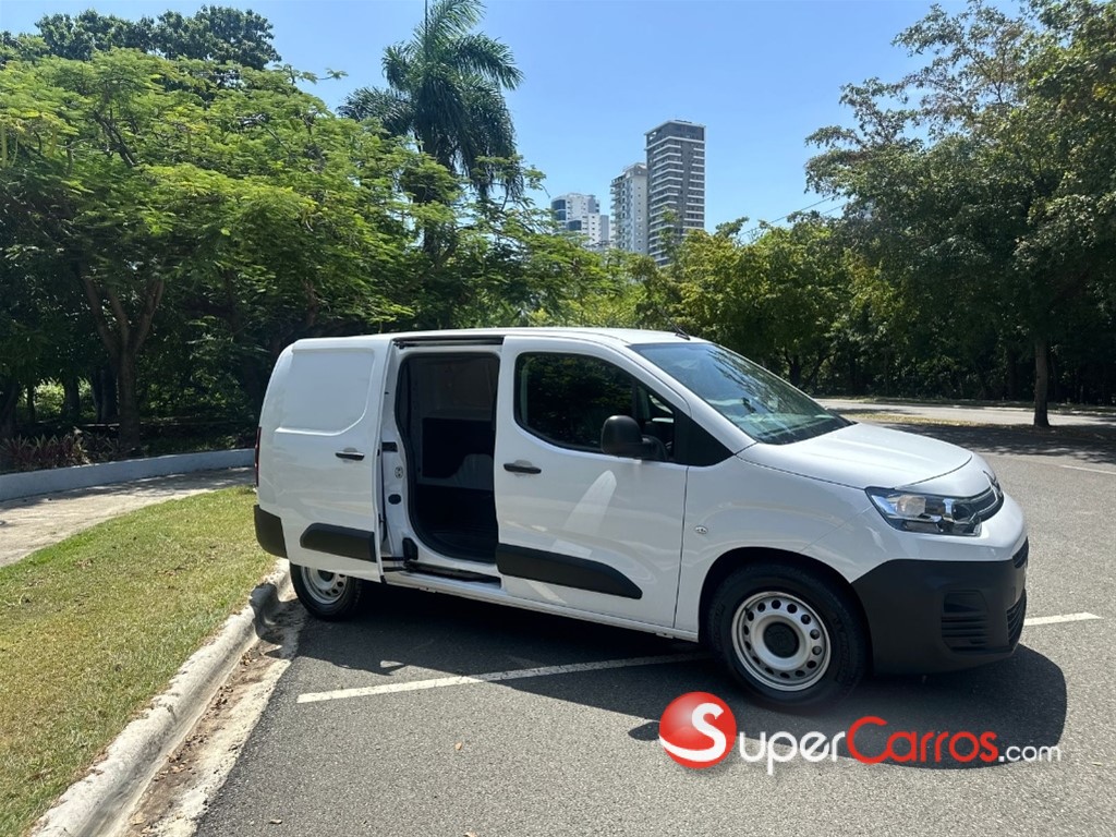 2026 Citroen Berlingo Carga — foto 5 / 8
