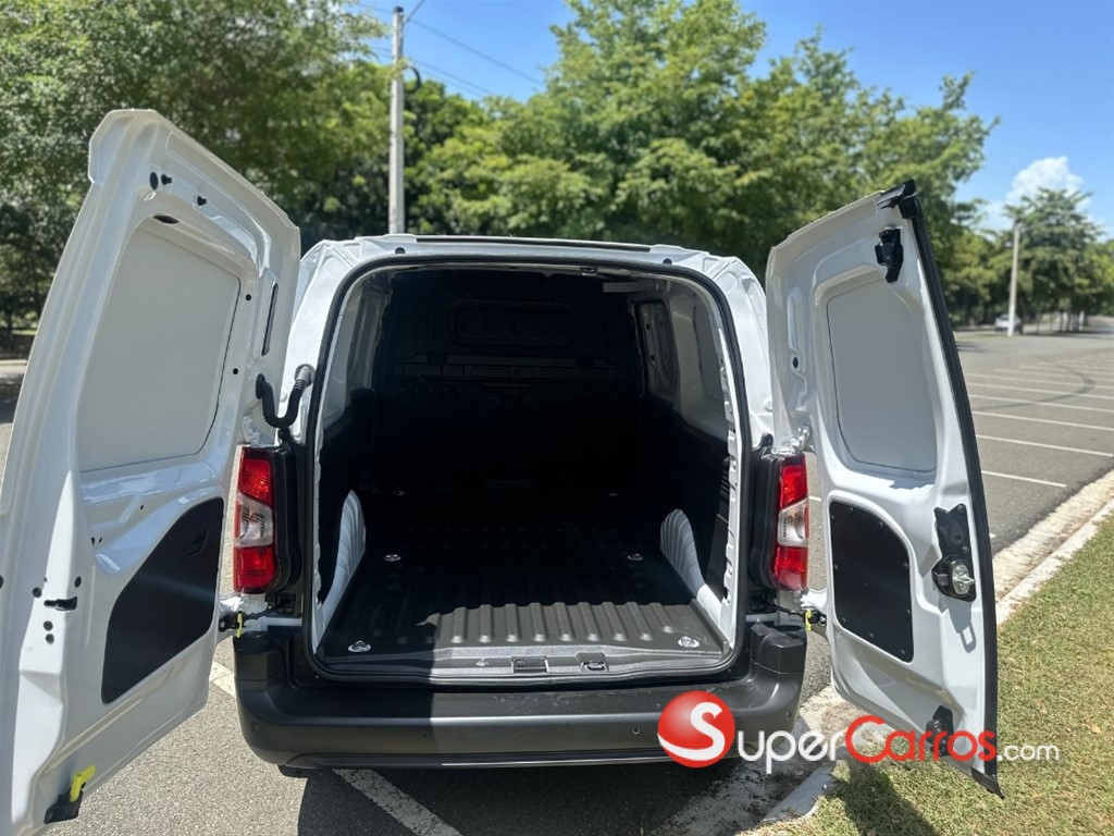 2026 Citroen Berlingo Carga — foto 6 / 8