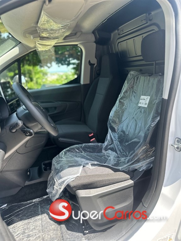 2026 Citroen Berlingo Carga — foto 7 / 8