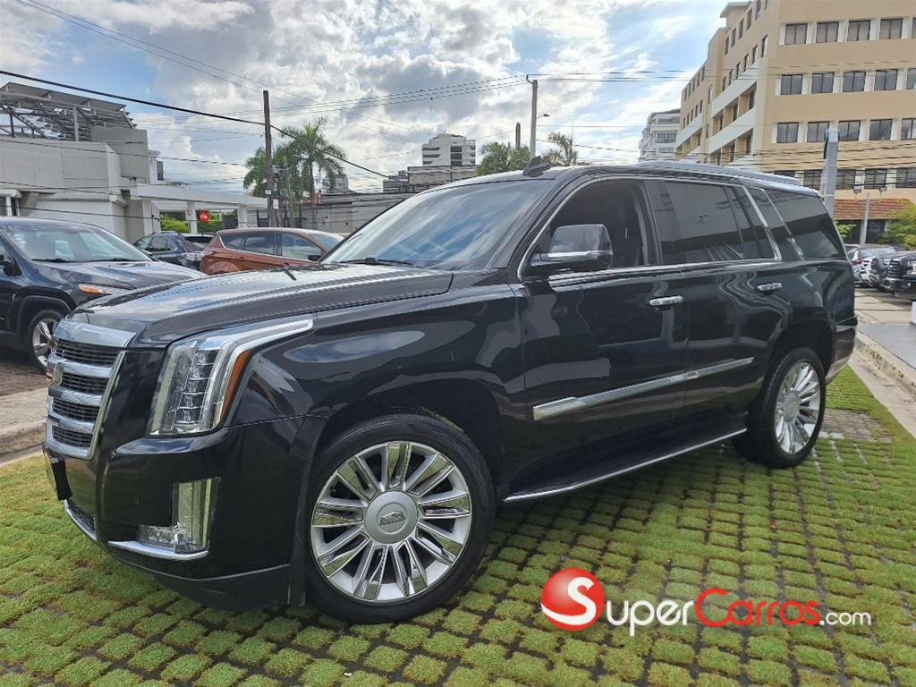 2018 Cadillac Escalade Premium Luxury — foto 3 / 12