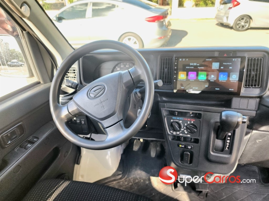 2020 Daihatsu Hijet — foto 2 / 11