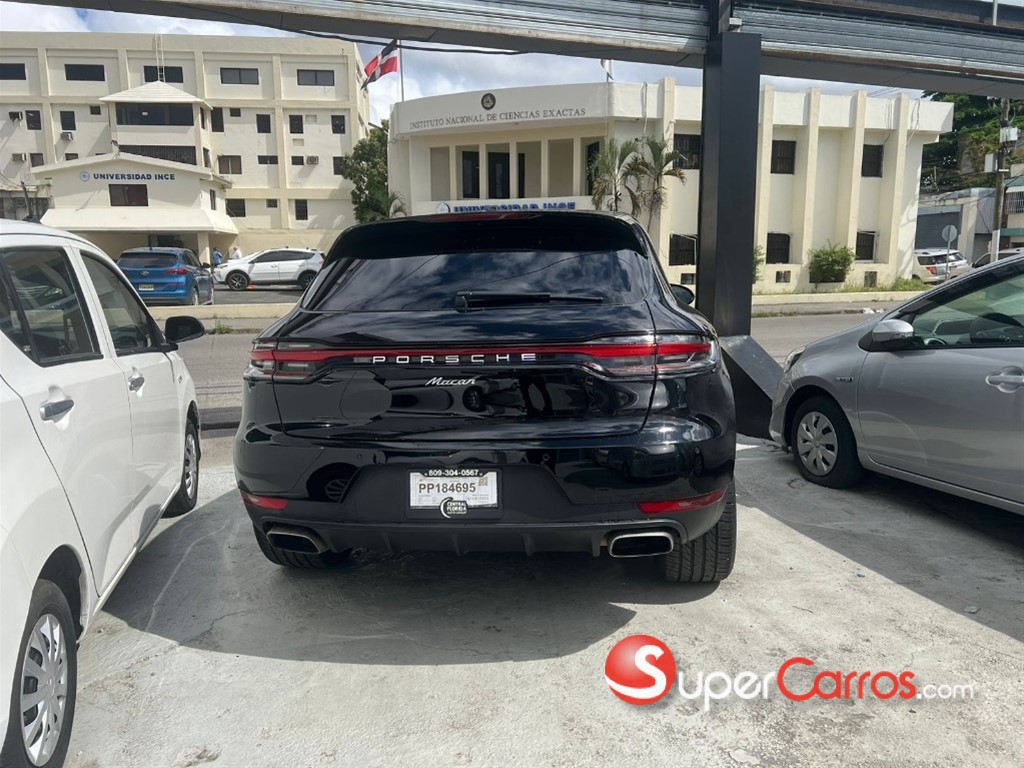 2020 Porsche Macan — foto 4 / 7