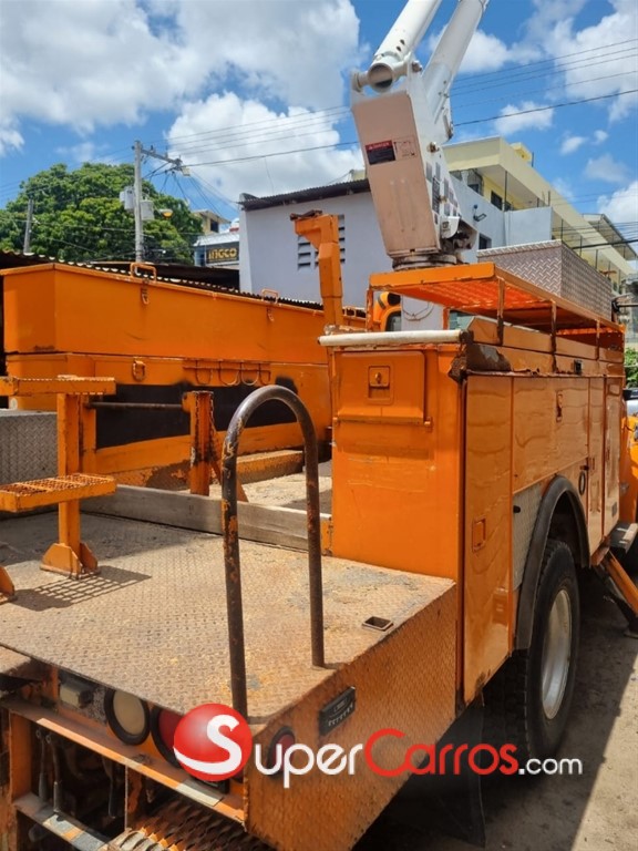 2007 Freightliner M2-106 — foto 3 / 4