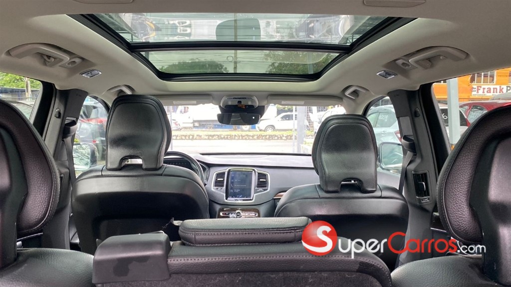2019 Volvo XC90 Momentum T6 — foto 7 / 12