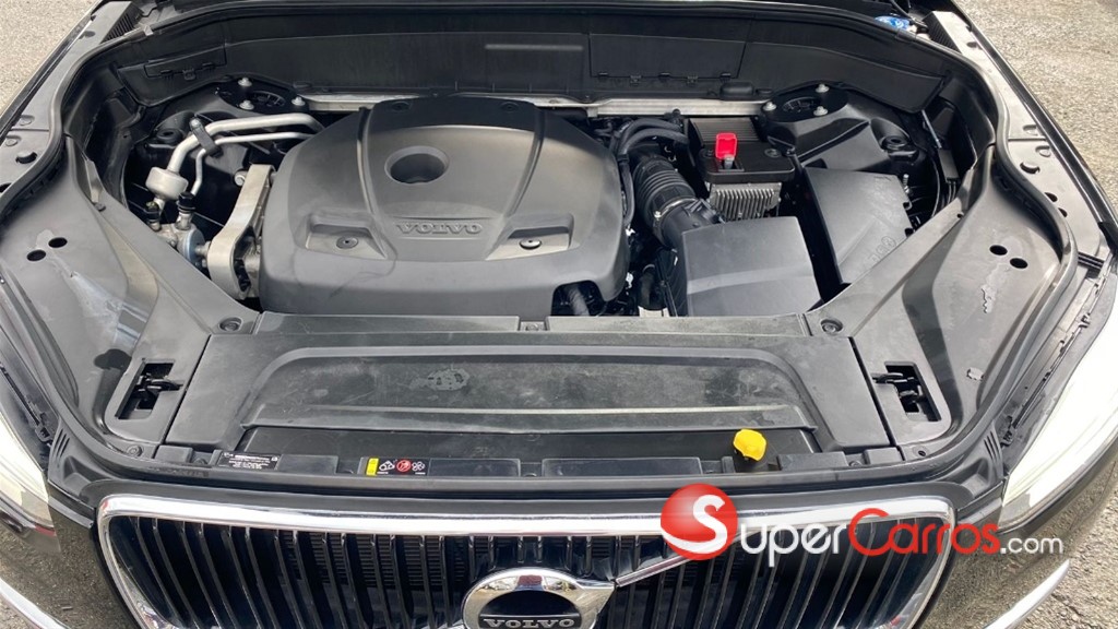 2019 Volvo XC90 Momentum T6 — foto 10 / 12