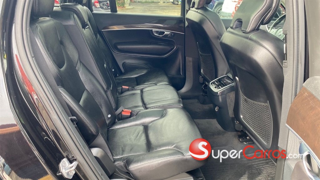 2019 Volvo XC90 Momentum T6 — foto 12 / 12
