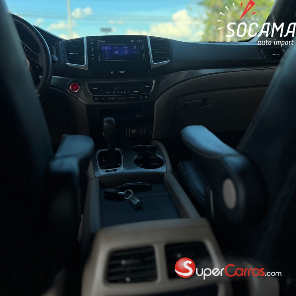 2016 Honda Pilot EXL — foto 6 / 9
