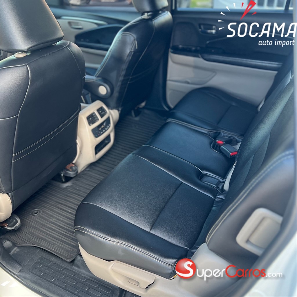 2016 Honda Pilot EXL — foto 7 / 9