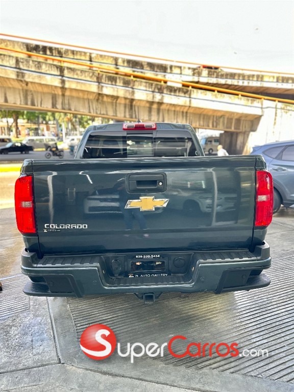 2020 Chevrolet Colorado LT — foto 4 / 10