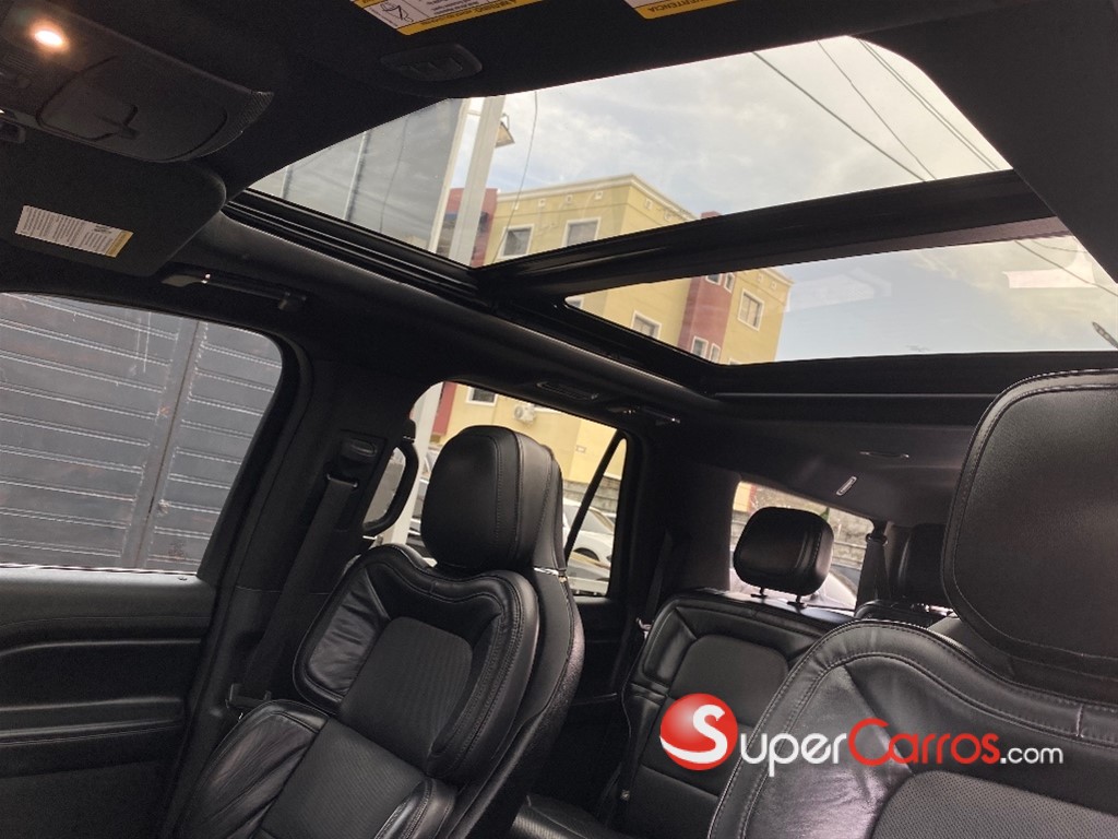 2019 Lincoln Navigator Reserve I — foto 9 / 10