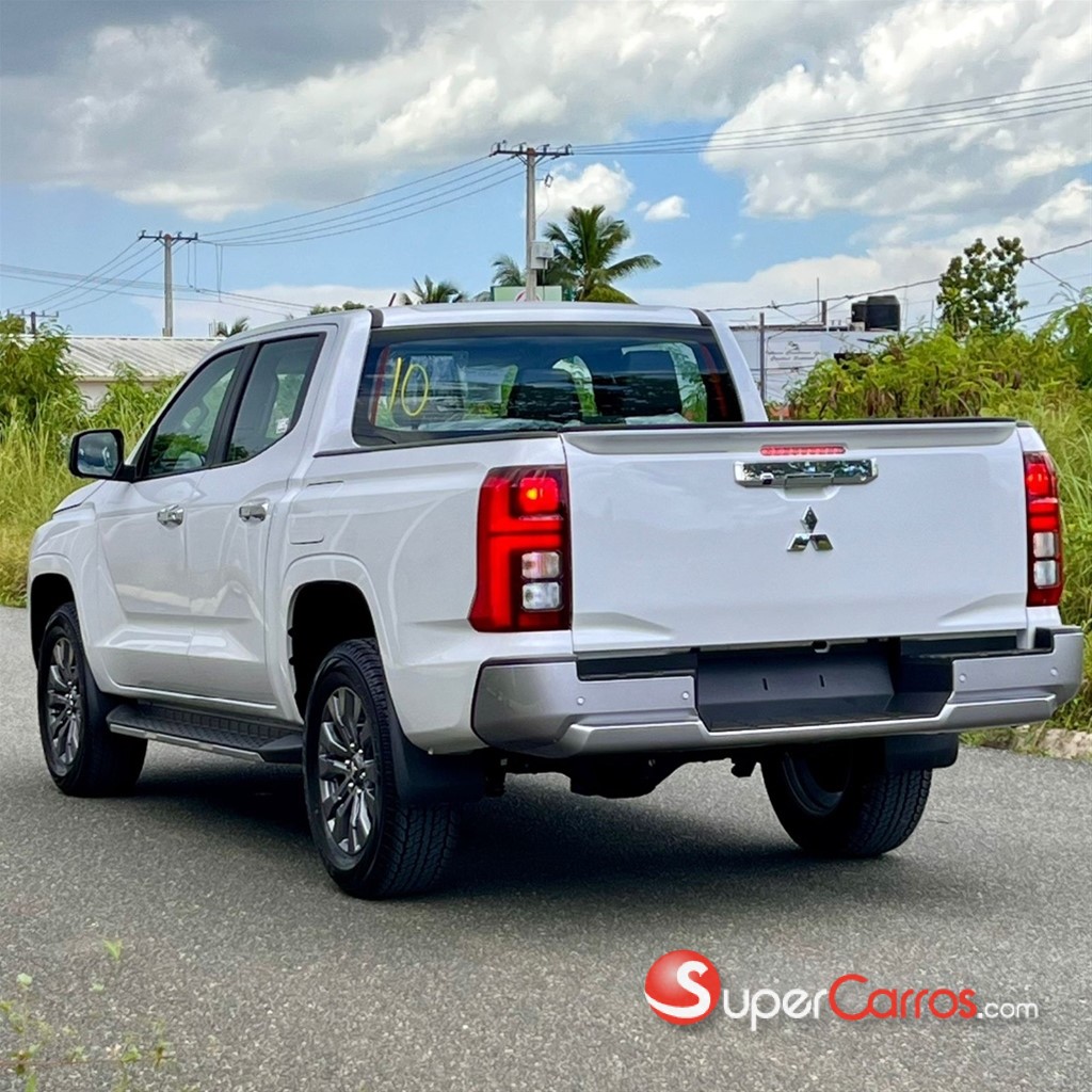 2025 Mitsubishi Motors L 200 — foto 5 / 12