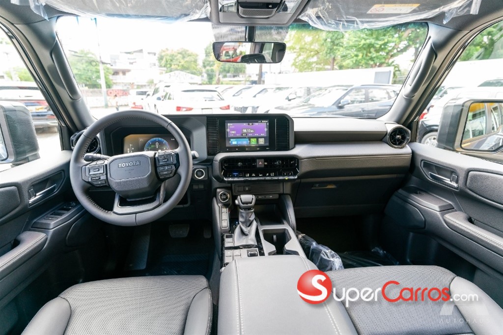 2027 Toyota Land Cruiser Prado All Rounder 03 — foto 6 / 9