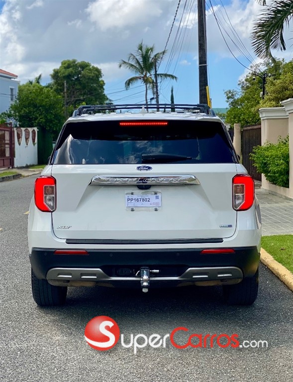 2020 Ford Explorer Limited — foto 8 / 9