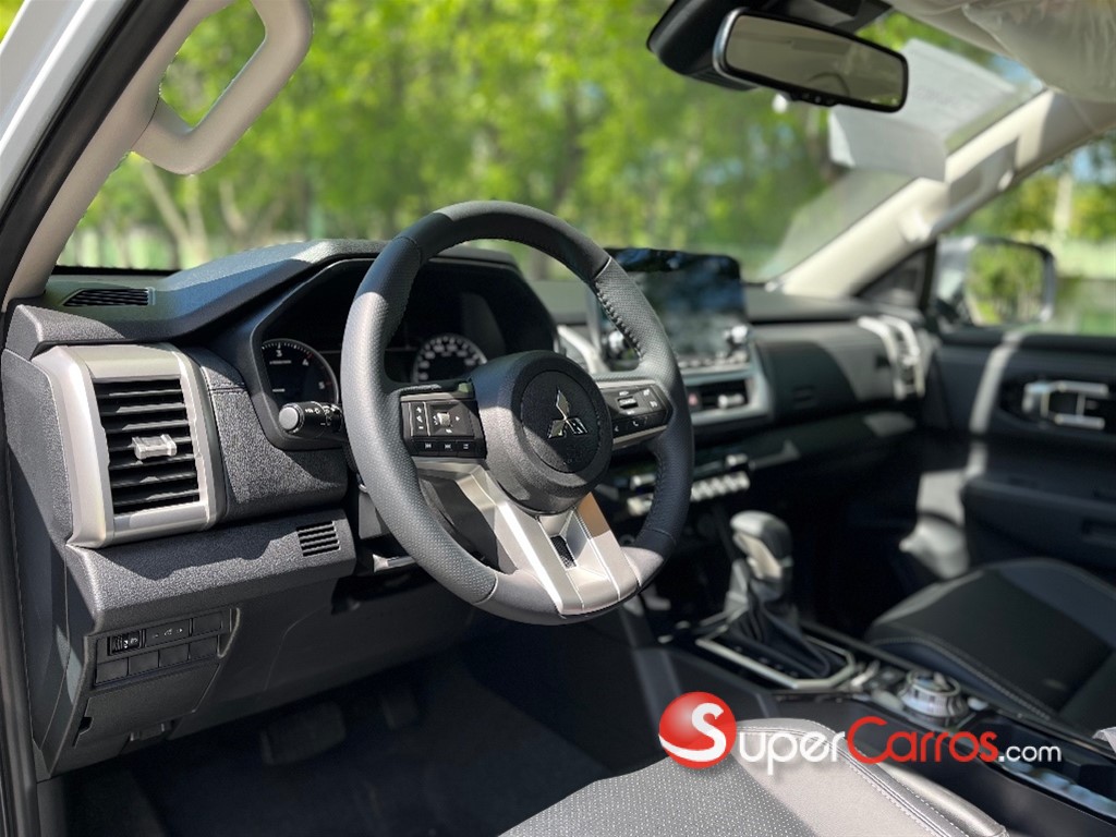 2026 Mitsubishi Motors L 200 — foto 4 / 12