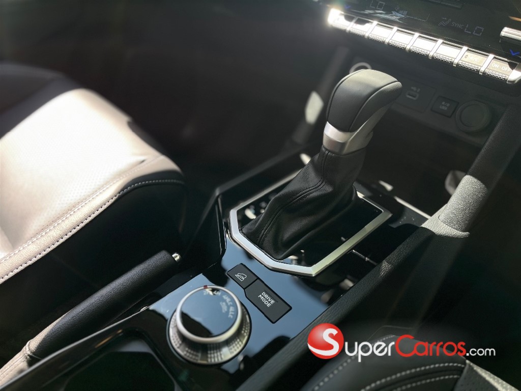 2026 Mitsubishi Motors L 200 — foto 9 / 12