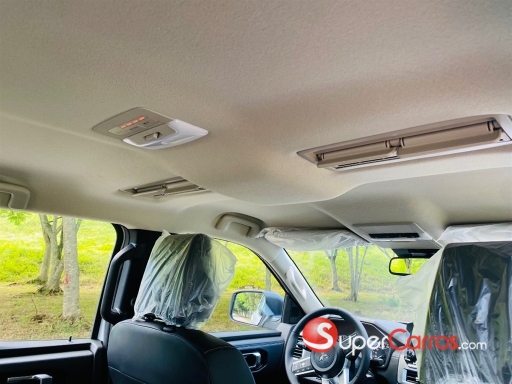 2026 Mitsubishi Motors L 200 — foto 10 / 12