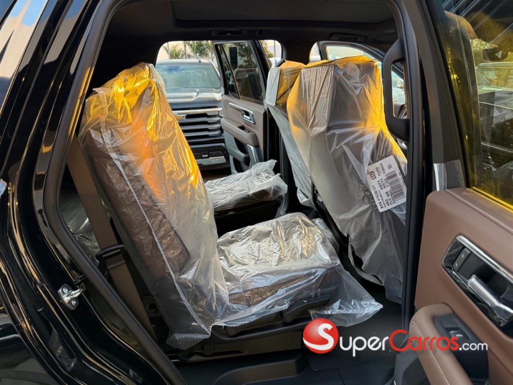 2026 Chevrolet Tahoe Highcountry Duramax — foto 8 / 9