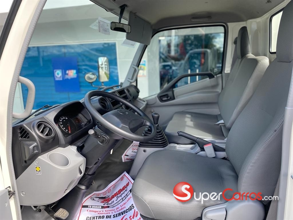 2024 Hino WU 710L — foto 4 / 8