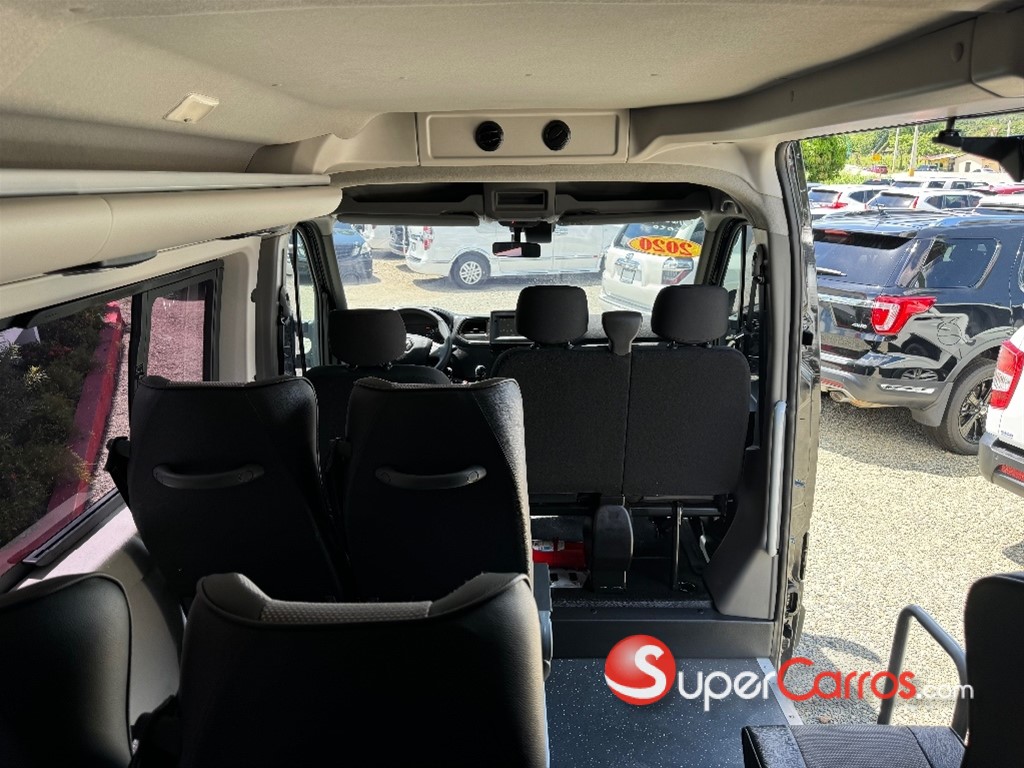2020 Renault Master Pasajeros — foto 10 / 12
