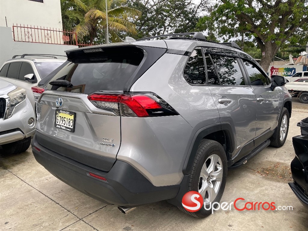 2021 Toyota RAV4 XSE Hybrid Sport — foto 2 / 9