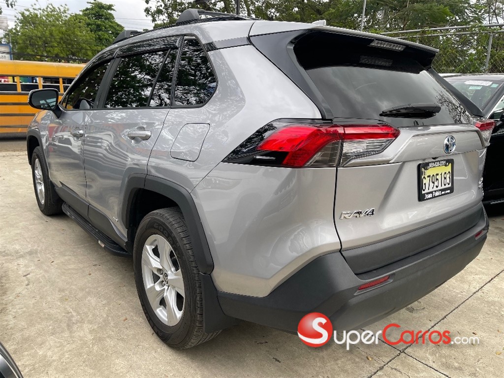 2021 Toyota RAV4 XSE Hybrid Sport — foto 4 / 9