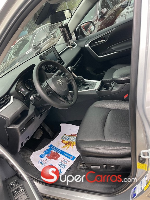 2021 Toyota RAV4 XSE Hybrid Sport — foto 7 / 9