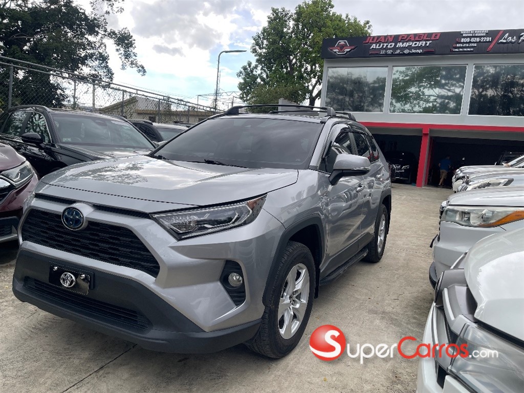 2021 Toyota RAV4 XSE Hybrid Sport — foto 8 / 9
