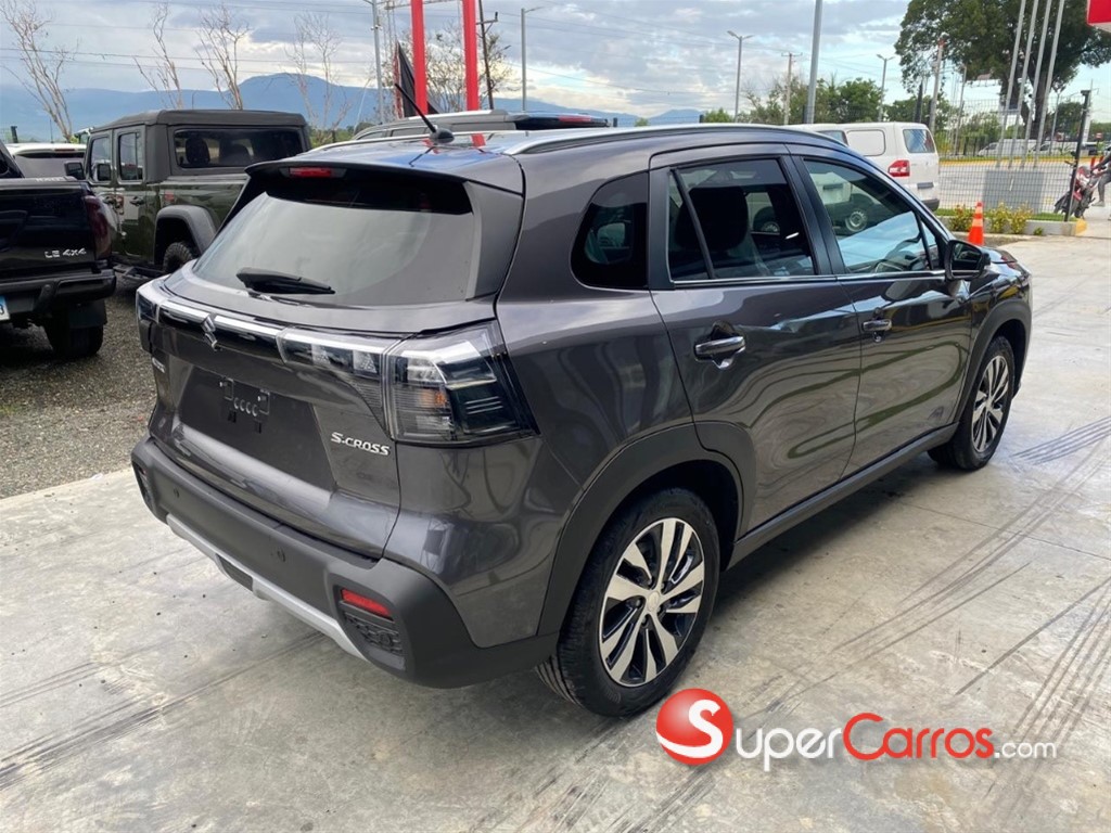 2024 Suzuki S-Cross GLX — foto 3 / 9