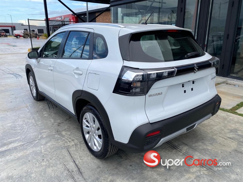 2024 Suzuki S-Cross GL — foto 4 / 9