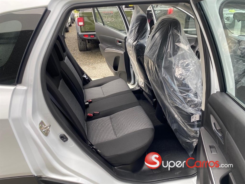 2024 Suzuki S-Cross GL — foto 5 / 9