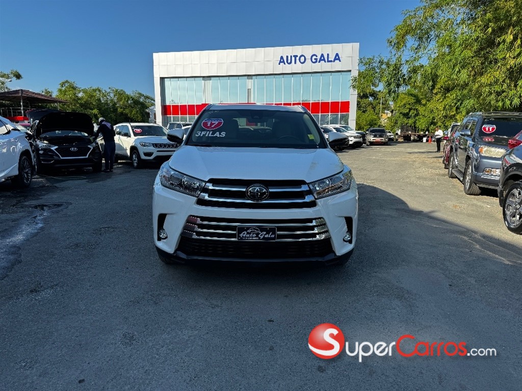 2017 Toyota Highlander Limited — foto 3 / 10