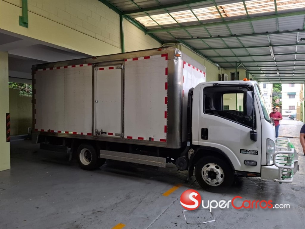 2014 Isuzu NPR