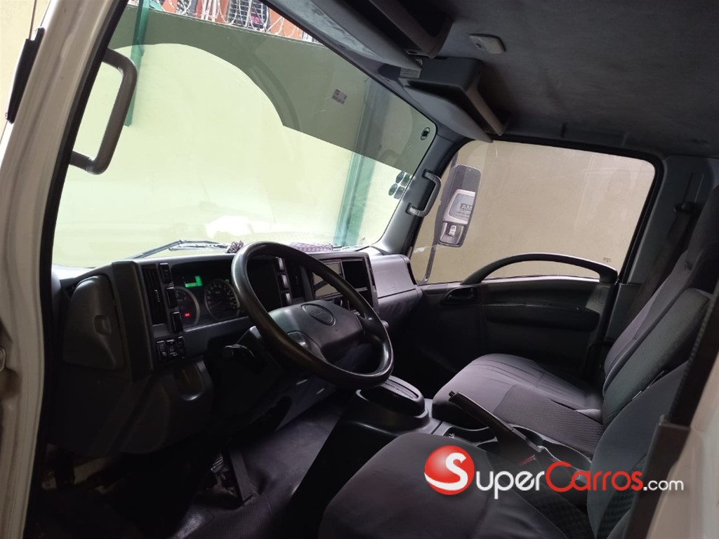 2014 Isuzu NPR — foto 9 / 11